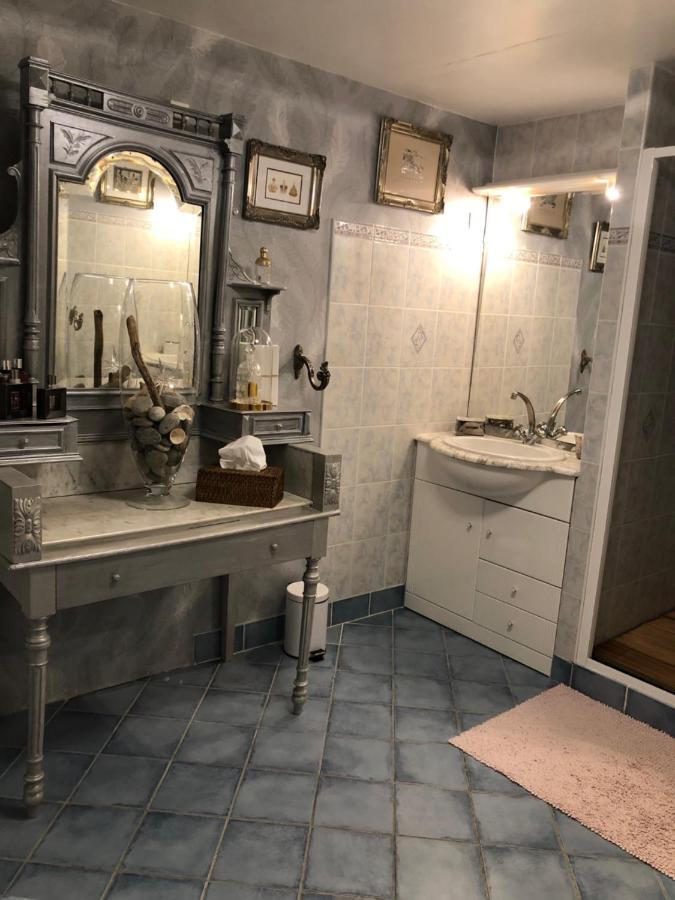 Chez Fabrice Hotel Dun-sur-Auron Bagian luar foto